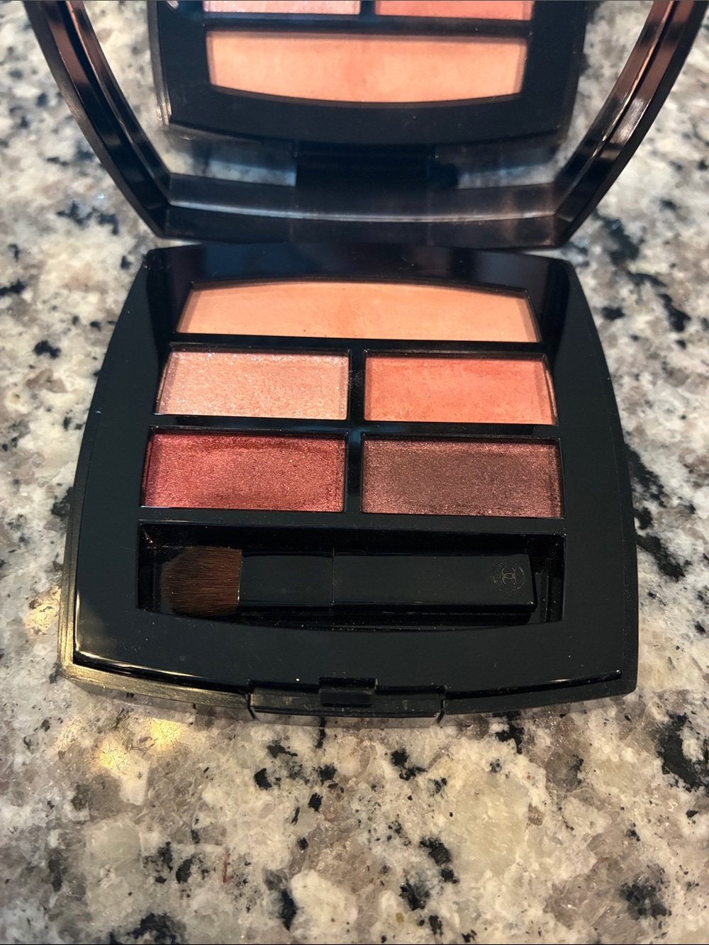 Chanel eyeshadow- Cool